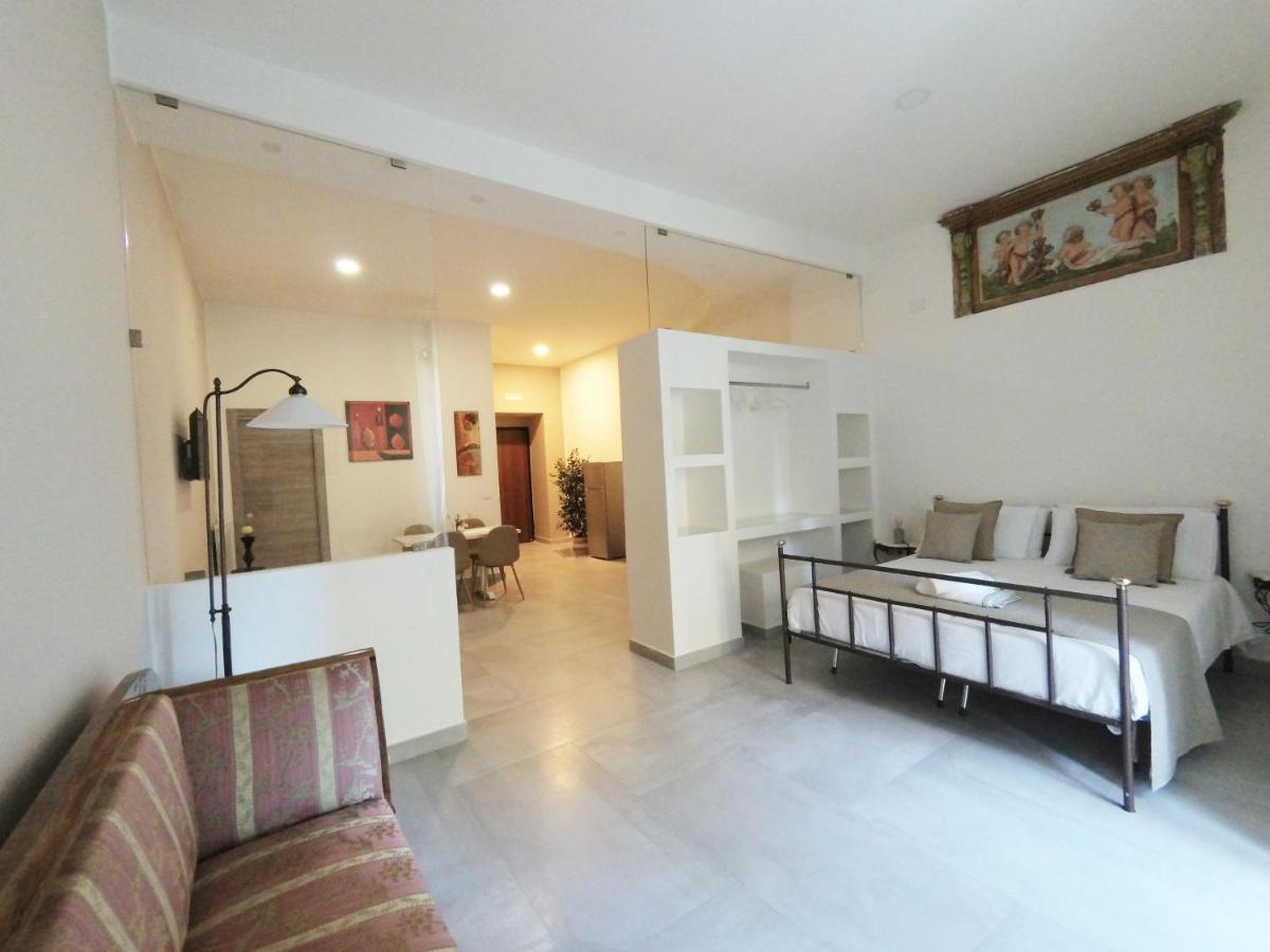 Questo Rinascimento Casa Brigitte Naples Extérieur photo